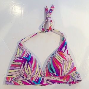 VICTORIA’S SECRET Fern Print BIKINI TOP M